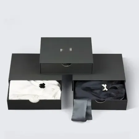 Lingerie Boxes, example 2